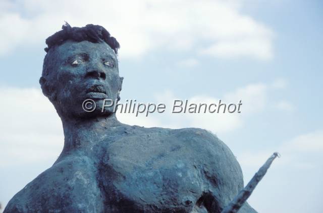 ousmane saw 12.JPG - Exposition Ousmane SawPasserelle des Arts, Paris juin 1999